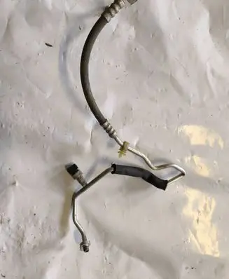 Chevrolet Captiva Air conditioning (A/C) pipe/hose