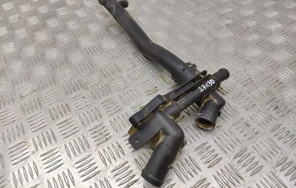 Volkswagen Golf Plus Engine coolant pipe/hose 03F121026B 03F121111A