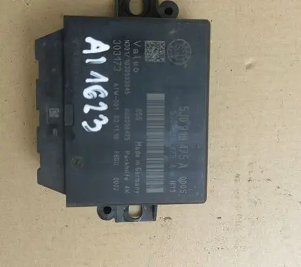 Skoda Octavia Mk2 (1Z) Parking PDC control unit/module 5J0919475A