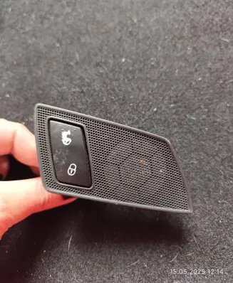 Skoda Superb B6 (3T) Central locking switch button 3T0962126B