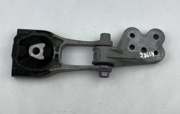 Toyota Prius xw60 Engine mount bracket
