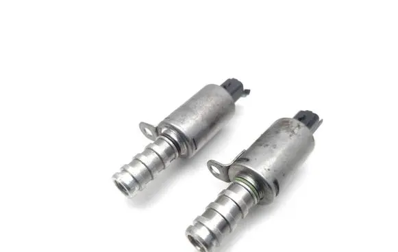 Mini One - Cooper Coupe R56 Camshaft vanos timing valve 