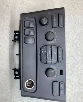 Volvo XC70 Climate control unit 9452368 M6E40F00079
