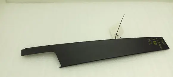 BMW 1 F20 F21 Front door glass trim molding 7276961 51337276961