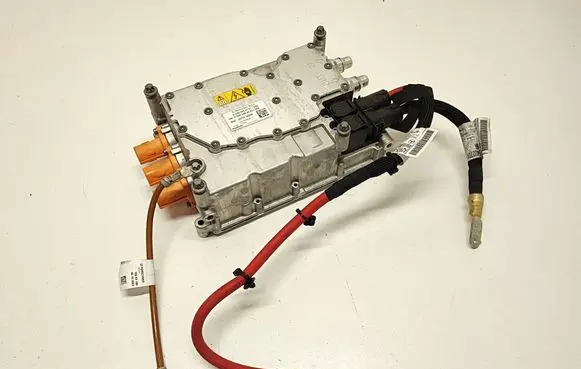 Mercedes-Benz EQE v295 Voltage converter inverter A0003420701