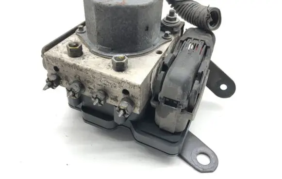 Mercedes-Benz Citan W415 ABS Pump 476602553R