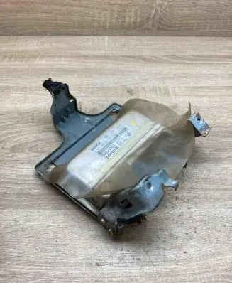 Toyota Yaris Engine control unit/module ECU 896610D011 0261206882