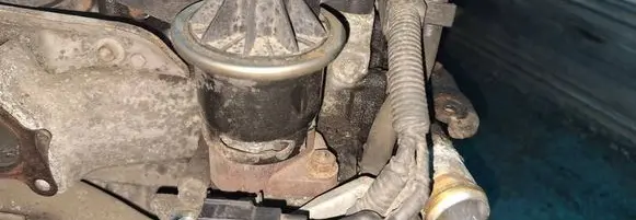 Honda Civic EGR valve ee01