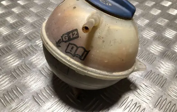 Volkswagen Polo III 6N 6N2 6NF Coolant expansion tank/reservoir 1H0121407
