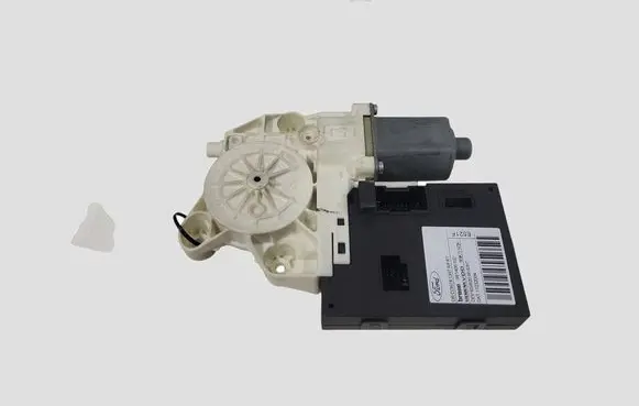 Ford Focus Front door window regulator motor 0130822214