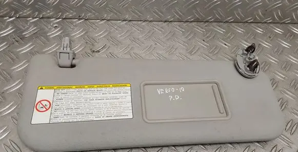 Sun visor