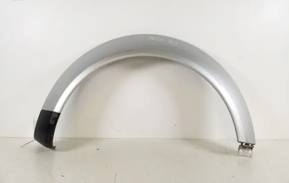 Audi A2 Rear arch trim 8Z0853818A