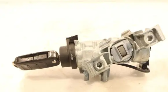 Volkswagen Golf VI Ignition lock 1K0905865ALS