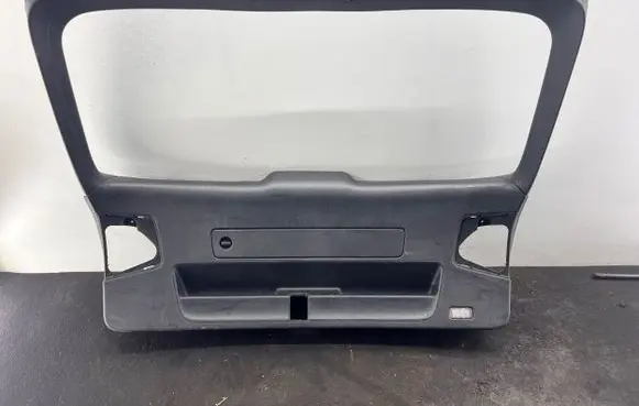 Audi A4 S4 B8 8K Tailgate/boot cover trim set 8K9867979 8K9867973
