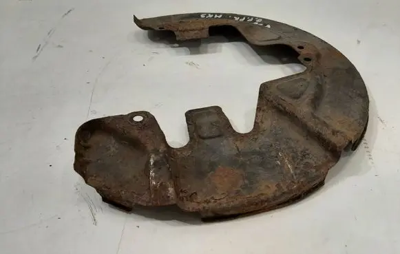 Volvo V70 Front brake disc dust cover plate 