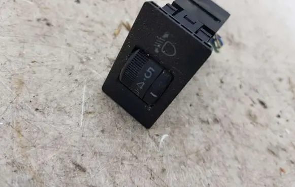 Toyota Corolla Verso E121 Headlight level height control switch NOCODE