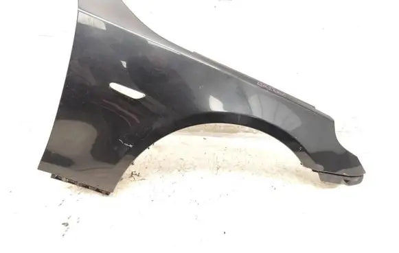 BMW 5 E60 E61 Fender