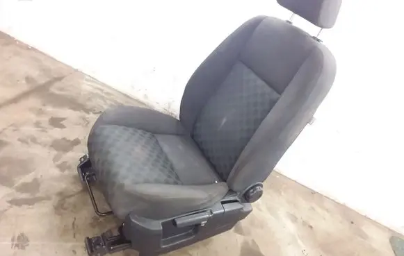 Land Rover Freelander 2 - LR2 Front driver seat 6H5214A614FB