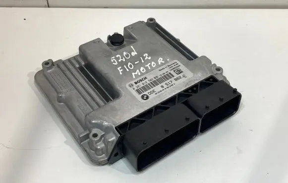 BMW 5 F10 F11 Engine control unit/module 8517862 030449301 0281018502