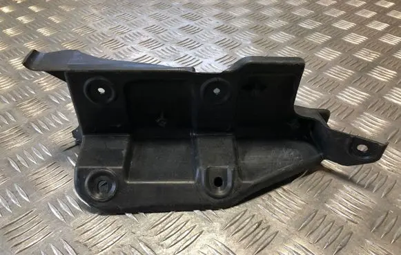 Audi A6 S6 C6 4F Rear bumper mounting bracket 4F5807897 13686