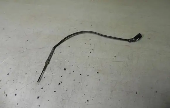 BMW 4 F32 F33 Rubber seal loading door 8570234 X537