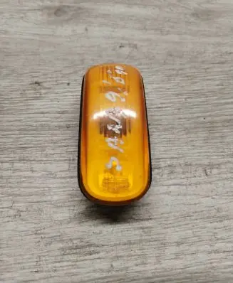 Saab 9-5 Front fender indicator light