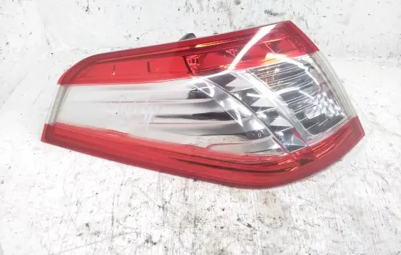 Peugeot 508 Rear/tail lights