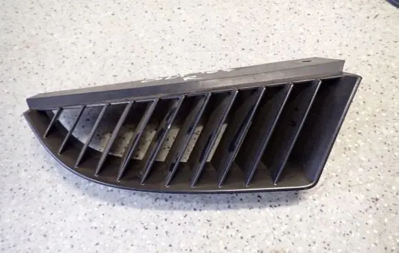 Mitsubishi Colt Front grill 