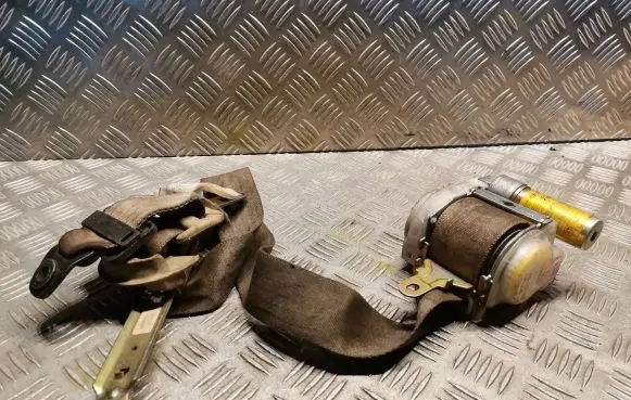 Lexus GS 300 400 430 Front seatbelt 7G4490009P