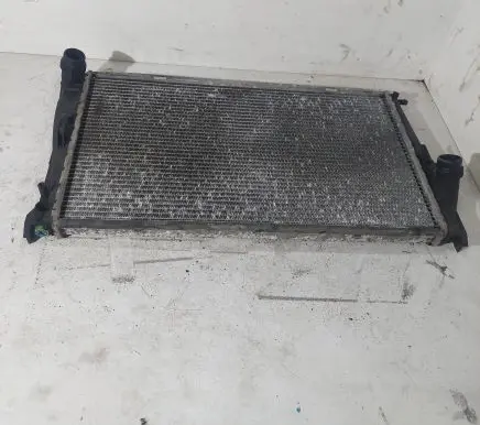 BMW 3 E90 E91 Coolant radiator 7788901