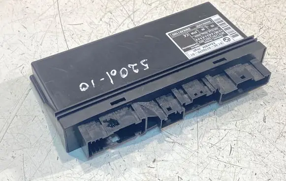 BMW 5 E60 E61 Comfort/convenience module 9176070 780324000 5WK49110D