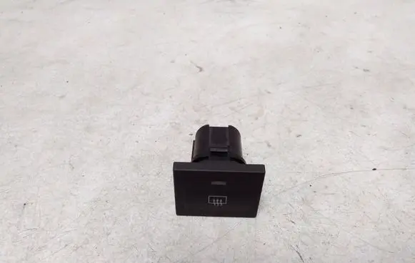 Ford Focus Windscreen/window heater switch 3M5T18C621