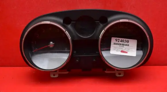 Nissan Qashqai Speedometer (instrument cluster) JD01E