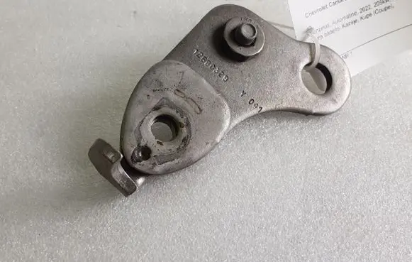 Chevrolet Camaro Other under body part 12680329