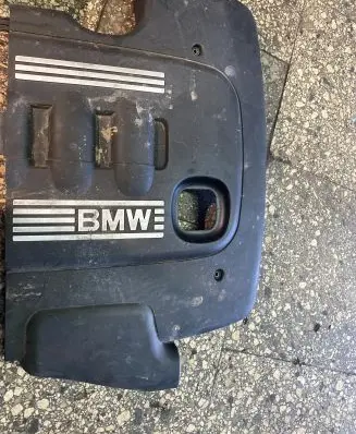 BMW 1 E81 E87 Engine cover (trim) 7789006