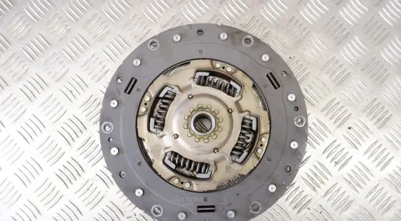 Clutch pressure plate