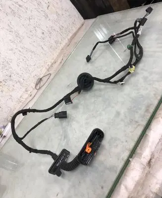 Seat Arona Front door wiring loom 6F1971120E