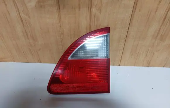 Ford Galaxy Tailgate rear/tail lights 7M5945094B