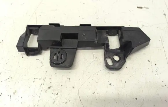 Opel Zafira C Front bumper mounting bracket 13356871