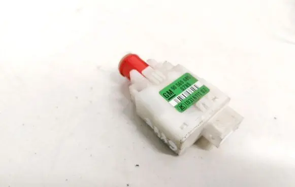 Opel Vectra B Brake pedal sensor switch 90569685 03611102