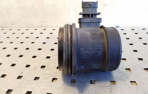 Volvo S80 Mass air flow meter 30677999 0281002730