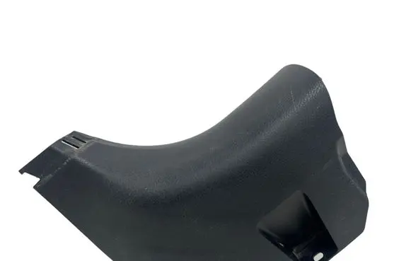 Foot area side trim