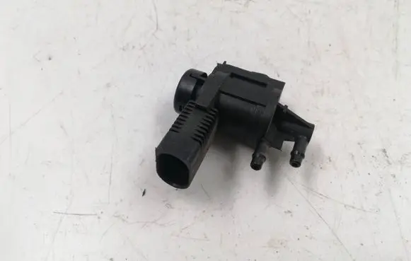 Audi Q7 4L Vacuum valve 1J0906283B