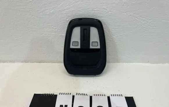 Volvo XC60 Headlining lighting console trim 32351394