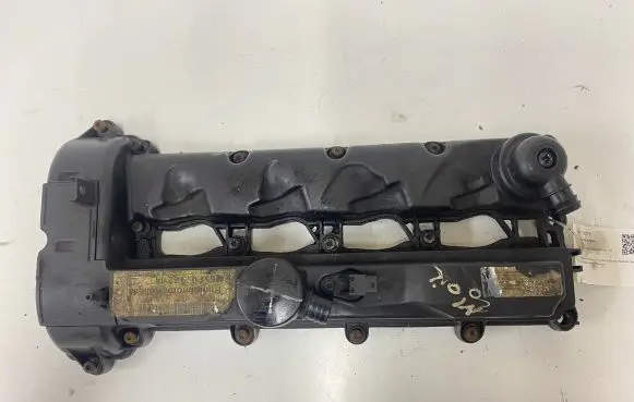 Mercedes-Benz Sprinter W906 Rocker cam cover 