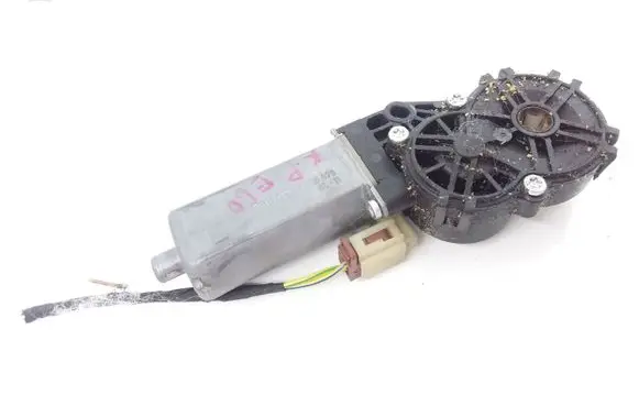 BMW 5 E60 E61 Seat adjustment motor 0390201999