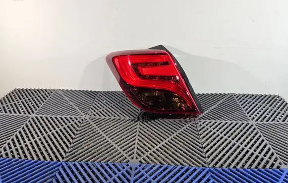 Toyota Yaris Rear/tail lights