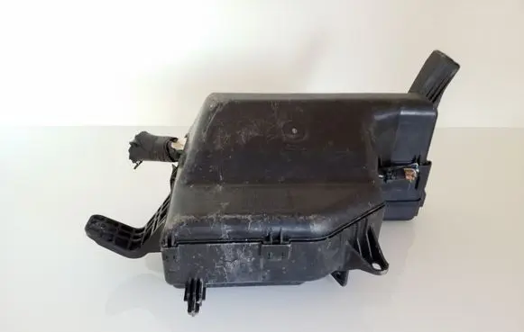 Toyota Prius (XW20) Fuse module