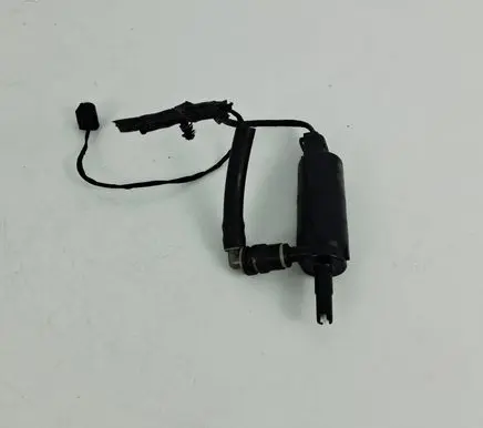 BMW X5 E70 Headlight washer pump 7217792 67127217792