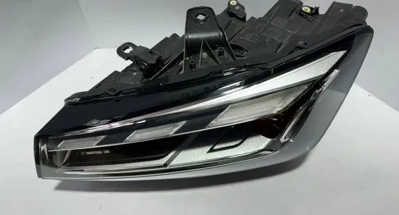 Audi Q2 - Headlight/headlamp 81A941035